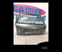 Portellone bagagliaio Audi a4 sw 4X4 2.5 del 2001 - 6