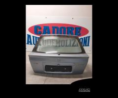 Portellone bagagliaio grigio Opel Astra G del 2002 - 1