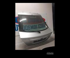 Portellone bagagliaio grigio Ford Mondeo del 2002