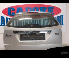 Portellone bagagliaio Ford Focus s w del 2000 - 2