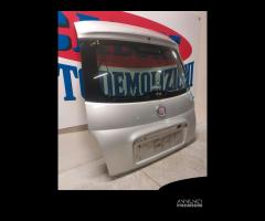 Portellone posteriore grigio Fiat 500 del 2011