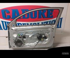 Porta anteriore destra grigia Volvo C30 del 2009 - 9