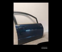 Porta anteriore destra Suzuki Liana del 2004