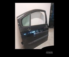 Porta anteriore sinistra Renault Modus del 2006