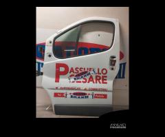 Porta anteriore sinistra Opel Vivaro 1.9 del 2004