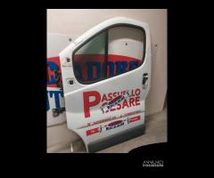 Porta anteriore sinistra Opel Vivaro 1.9 del 2004