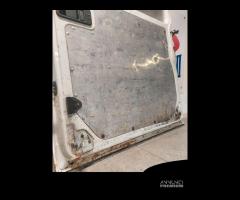 Porta laterale destra Iveco Daily 2.3 del 2008 - 9