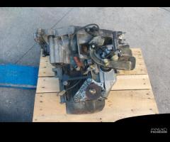 Cambio manuale Citroen Xantia 2.0 diesel del 2001 - 12