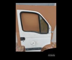 Porta anteriore destra Renault Master del 2006