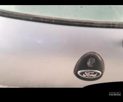 Portellone bagagliaio Ford Fiesta del 2001 - 11