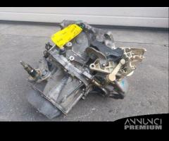 Cambio manuale Peugeot 206 1.6 diesel del 2004 - 6