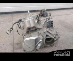 Cambio manuale Chevrolet Spark 1.0 benzina 2012 - 7