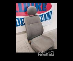 Sedile anteriore sinistro Opel Agila 1.2 del 2008