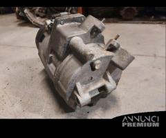 Compressore clima BMW X5 e53 3.0 diesel del 2004 - 9