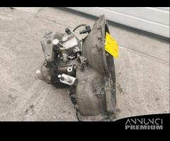 Cambio manuale Opel Astra 1.7 diesel del 2003 - 5