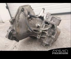 Cambio manuale Opel Astra 1.7 diesel del 2003 - 12