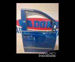 Porta anteriore destra Mercedes Vito W639 2.2