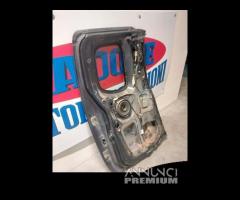 Porta posteriore sinistra Nissan Navara del 2007 - 11