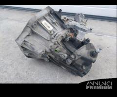 Cambio manuale Renault Megane Scenic 1.5 del 2006 - 18