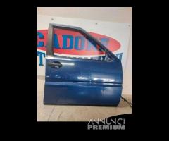 Porta anteriore destra Nissan Terrano 2.7 del 1999 - 4