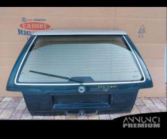 Portellone blu scuro Lancia Thema SW del 1992