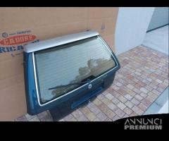 Portellone blu scuro Lancia Thema SW del 1992