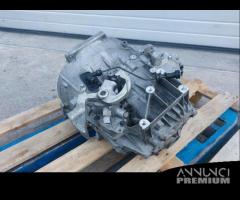 Cambio manuale Ford Mondeo 1.8 diesel del 2007 - 10