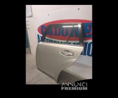 Porta posteriore sinistra Subaru Outback del 2010