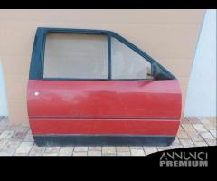 Porta anteriore destra rossa Citroen AX del 1991