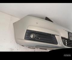 Paraurti anteriore Opel Zafira 1.9 Diesel del 2006