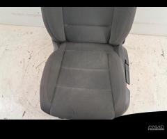 Sedile anteriore sx Volkswagen Golf 5 '05 5 PORTE