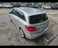 Mercedes-benz B 200 - 2015 - Manuale - 5