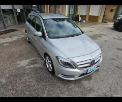 Mercedes-benz B 200 - 2015 - Manuale - 11