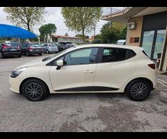 Renault Clio 1.2 75CV -OK Neopatentati