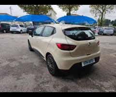 Renault Clio 1.2 75CV -OK Neopatentati - 4