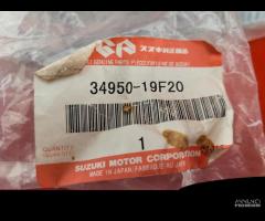 SUPPORTO ANTERIORE SUZUKI SV650 SV 650