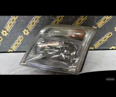 FARO ANTERIORE SINISTRO FORD Transit Serie (00\u003e06)