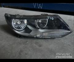 Faro Destro Alogeno Per Volkswagen Tiguan 2012 - 1