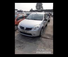 Dacia Sandero 2007 Benzina Demolita - Per Ricambi