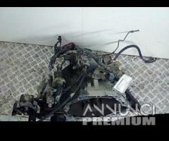 CAMBIO COMPL. TOYOTA YARIS (10/01-11/05) (FRP) 1ND - 2