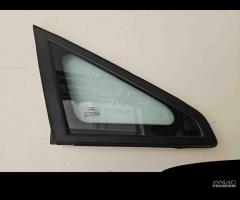 VETRO FISSO LATERALE DESTRO FORD C - Max Serie (03