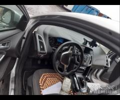 Ford Focus 2013 1.6 Sw Demolita - Per Ricambi