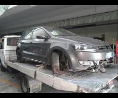 Volkswagen Polo 2011 NO MOTORE Demolita - Ricambi