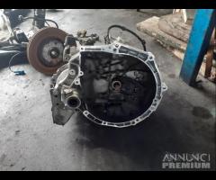 Cambio Manuale Per Citron - Peugeot Benzina 8F02 - 1