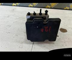 CENTRALINA ABS HYUNDAI i20 2Â° Serie 61589-42100 B - 5