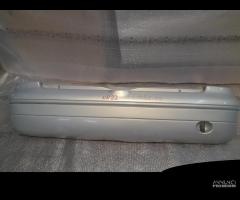 PARAURTI POSTERIORE COMPLETO RENAULT Twingo I seri