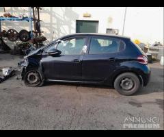 Peugeot 208 1.4 HDI Demolita - Per Ricambi