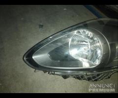 Faro Anteriore Sinistro Per Fiat Grande Punto Evo