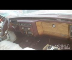 Cadillac Fleetwood 6.2 V8 Diesel SENZA MUSATA - 25