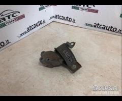 Fiat panda supporto motore destro 46800409